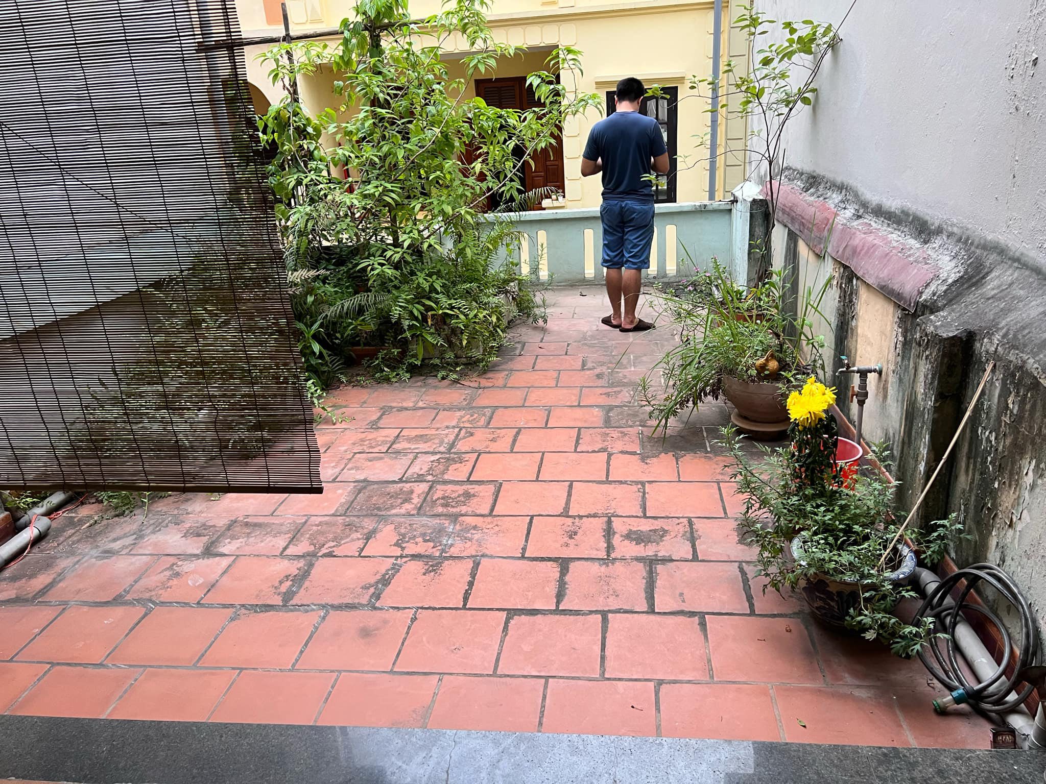 Cho thuê nhà ngõ ô tô Vũ Hữu, 3 tầng x 70m2, 4 ngủ, 15 Triệu, ở nhóm 8 người, VP c.ty - Ảnh 4